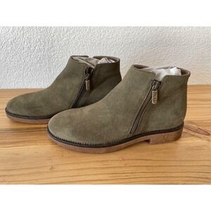 Italeau Foliana Waterproof Booties size 7.5W made in Italy NWOT $399 MSRP